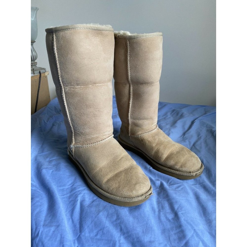 UGG Australia Classic Tall II Winter Boots for Women, Size 7 - Sand